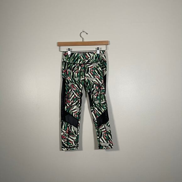 Zella • Jungle Print Cropped Mesh Leggings - Picture 1 of 4